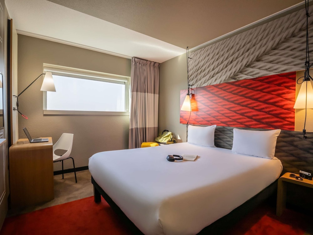 Habitación estándar doble, 1 cama doble del hotel Ibis Paris Porte de Montreuil. Foto 2
