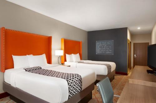 Habitación con 2 camas grandes - No fumadores del hotel La Quinta Inn & Suites by Wyndham Lackawanna