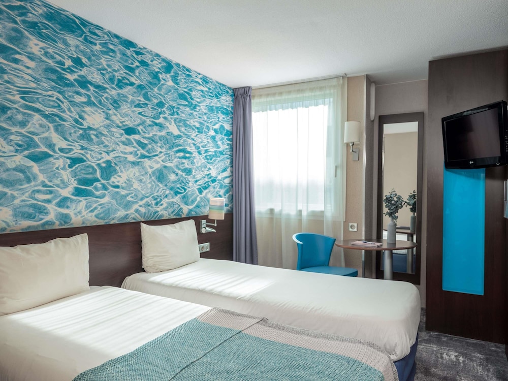 Suite Familiar Estándar con 2 habitaciones comunicadas del hotel Ibis Styles Paris Val De Fontenay. Foto 2