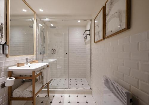 Habitación Familiar del hotel Pulitzer Paris. Foto 6