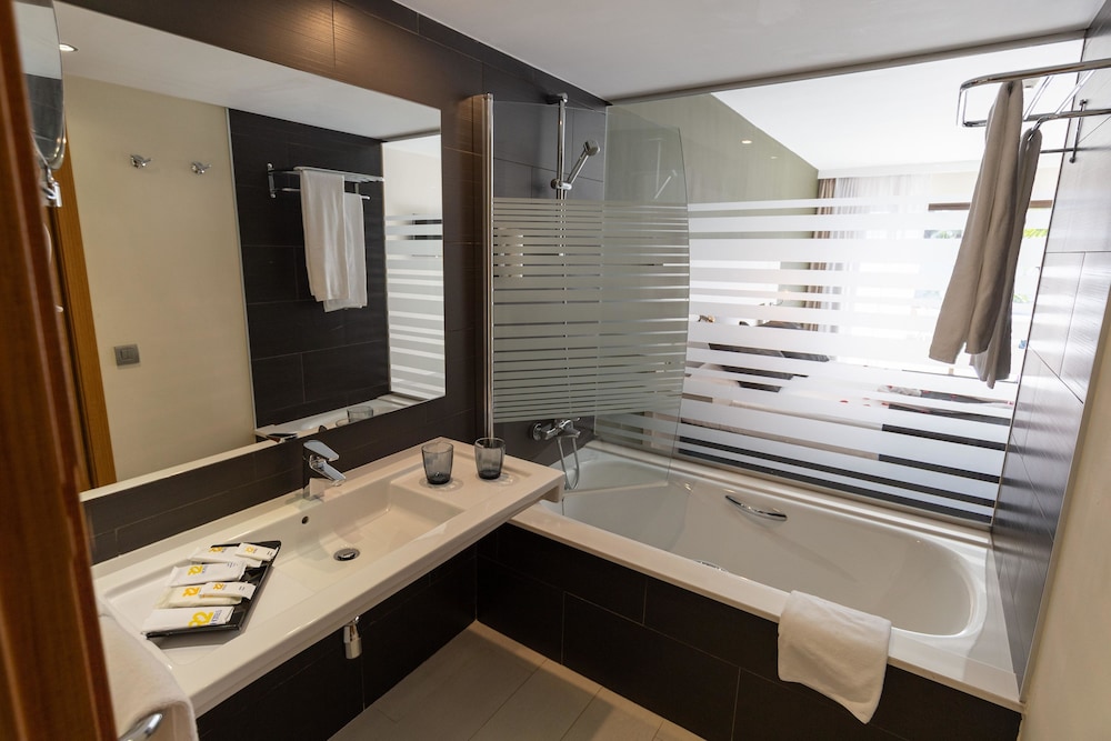 Habitación doble (Romantic Dream) del hotel R2 Romantic Fantasia Dreams and Suites – Adults Only - All Inclusive. Foto 6