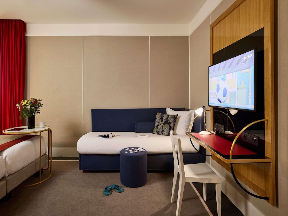 Habitación Deluxe, 1 cama doble o 2 individuales del hotel L'echiquier Opéra Paris Mgallery Collection. Foto 7