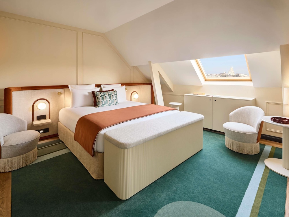 Habitación Deluxe, 1 cama de matrimonio grande, vistas a la ciudad del hotel L'echiquier Opéra Paris Mgallery Collection