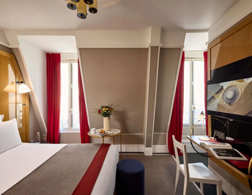 Habitación clásica, 1 cama de matrimonio del hotel L'echiquier Opéra Paris Mgallery Collection. Foto 2