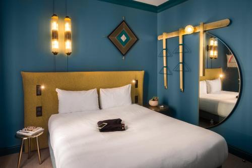 Habitación Doble Estándar del hotel Ibis Styles Paris Nation Cours de Vincennes. Foto 9