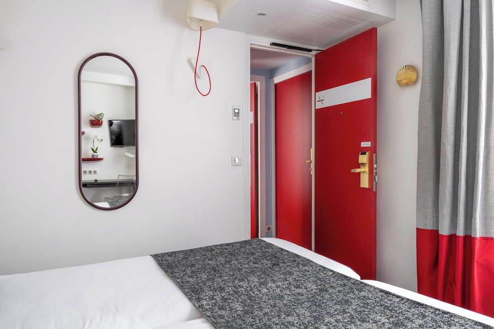 Habitación Familiar, 2 habitaciones - Minibar soft y bandeja de cortesía, Chromecast - Prensa digital del hotel Astoria - Astotel. Foto 4