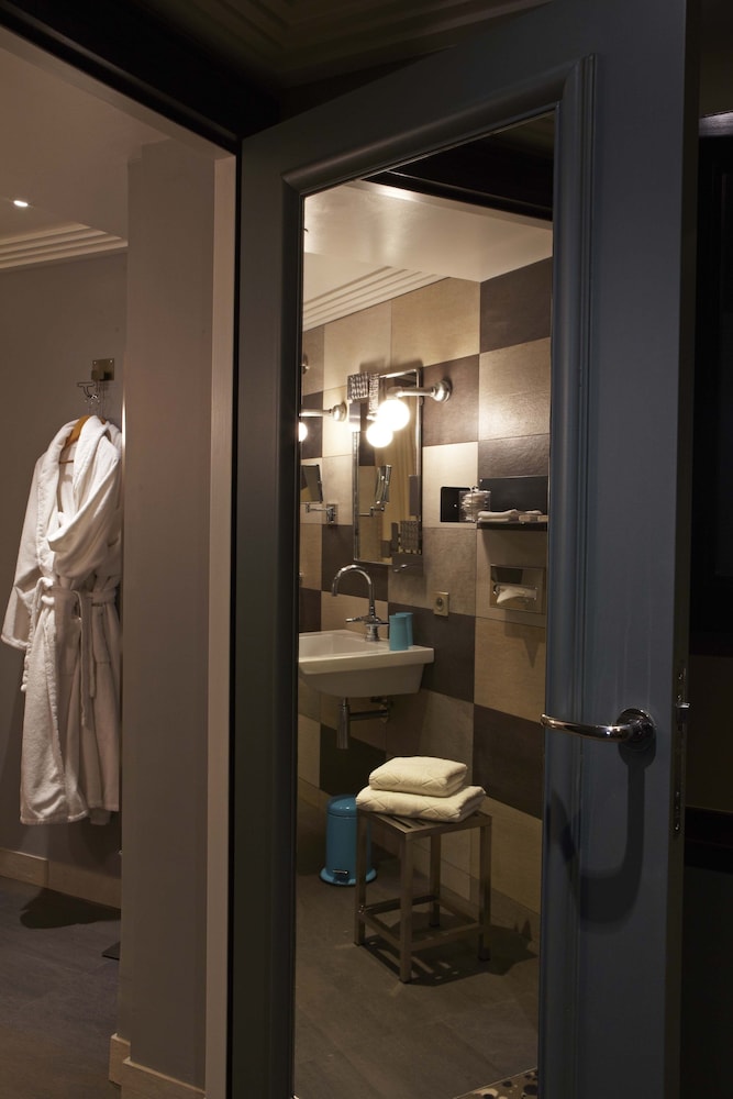 Habitación ejecutiva, planta baja del hotel Therese. Foto 3