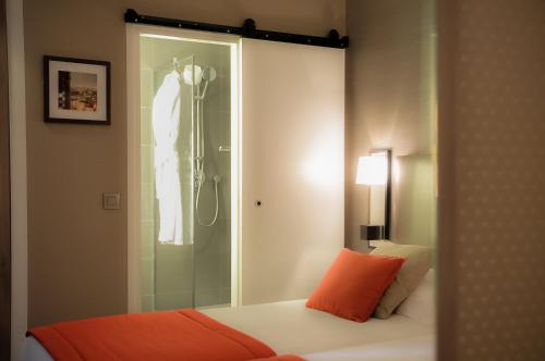 Habitación Doble - 2 camas del hotel Marais Bastille. Foto 9