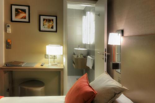 Habitación Individual del hotel Marais Bastille. Foto 3