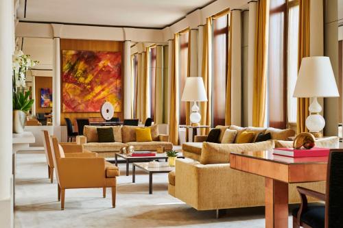 Suite Imperial del hotel Park Hyatt Paris - Vendome. Foto 1