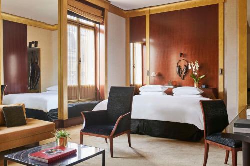 Suite Deluxe del hotel Park Hyatt Paris - Vendome. Foto 1