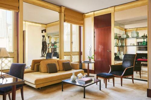 Suite Executive del hotel Park Hyatt Paris - Vendome. Foto 2