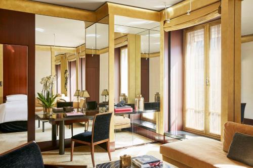 Suite Prestige del hotel Park Hyatt Paris - Vendome. Foto 4