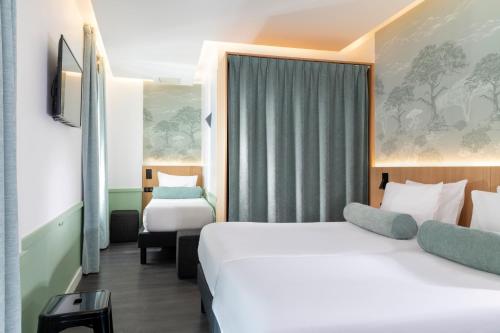 Habitación Triple Superior del hotel WYLD Saint Germain