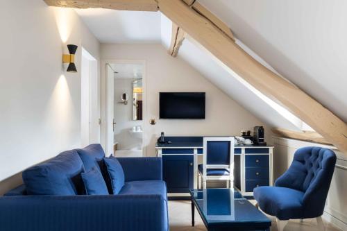 Suite del hotel QUEEN MARY. Foto 1