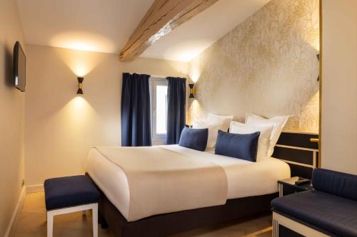 Suite del hotel QUEEN MARY. Foto 2