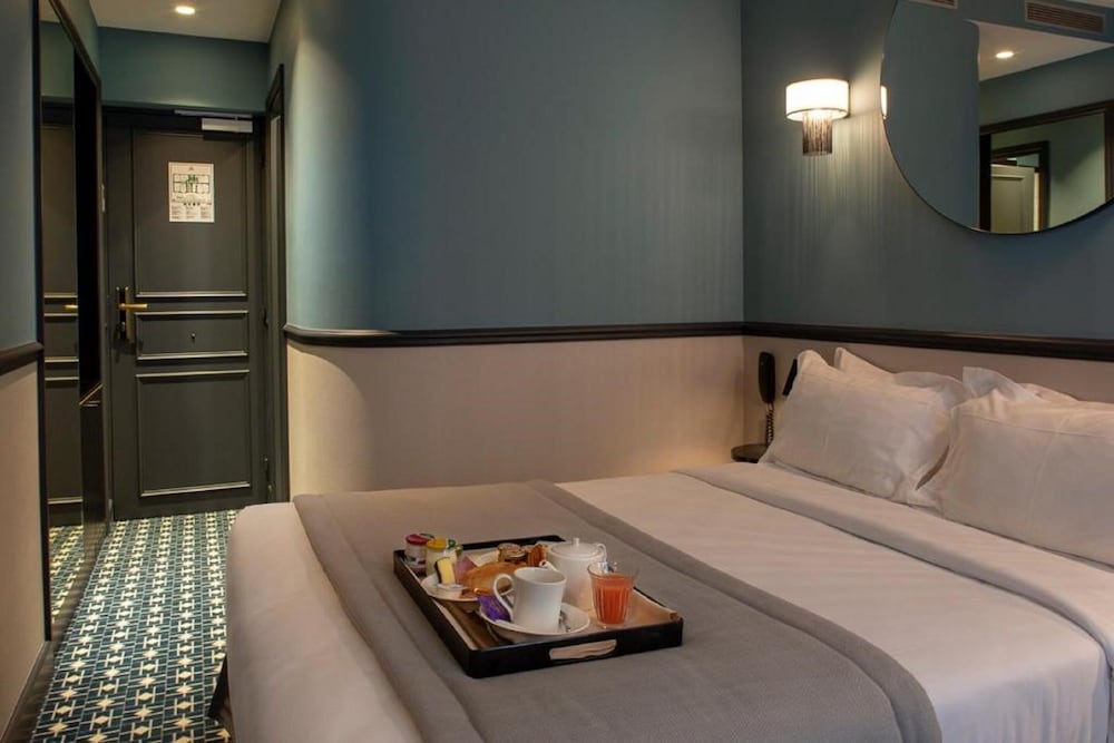 Habitación clásica doble, 1 cama doble del hotel Lenox Montparnasse. Foto 3