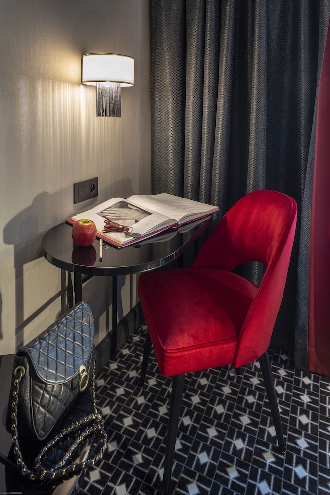 Habitación Club del hotel Lenox Montparnasse. Foto 8