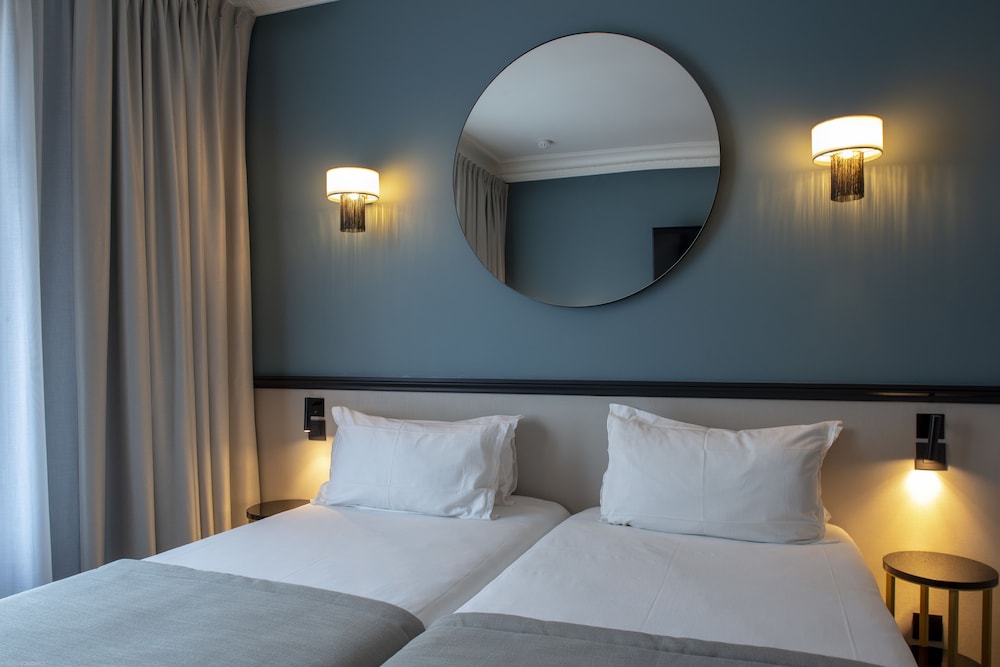 Habitación Club del hotel Lenox Montparnasse. Foto 13