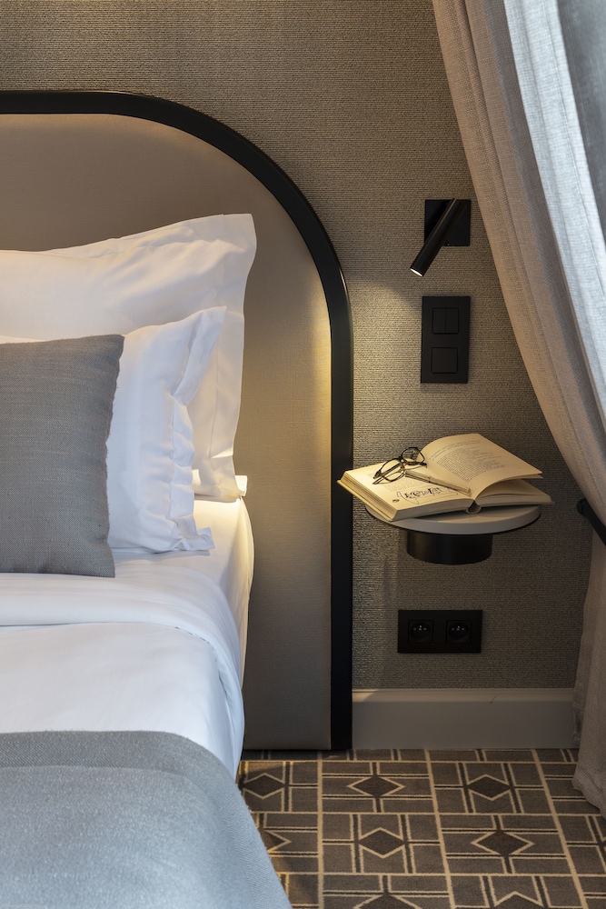 Suite junior del hotel Lenox Montparnasse. Foto 8