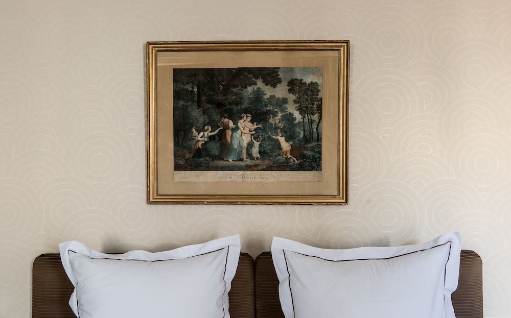 Habitación superior (Capucines) del hotel Mansart. Foto 2