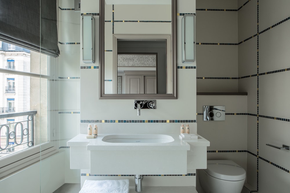 Habitación superior (Capucines) del hotel Mansart. Foto 4