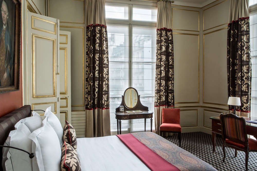 Suite junior (Mansart) del hotel Mansart. Foto 7