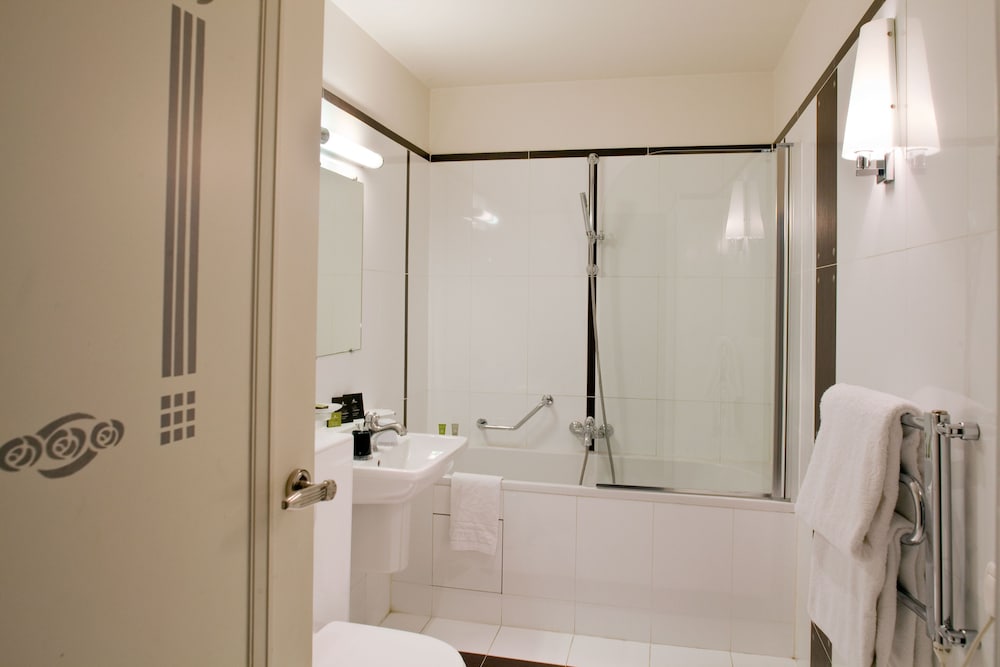 Habitación superior del hotel Eiffel Seine. Foto 5