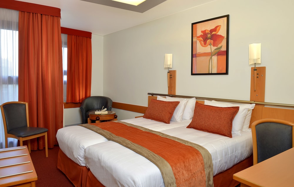 Habitación estándar con 2 camas individuales del hotel Opera Cadet