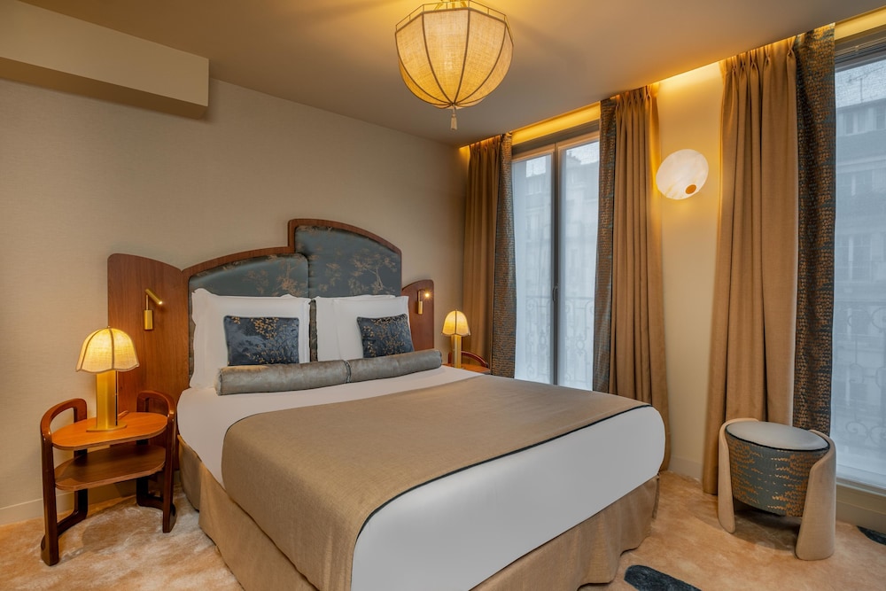 Chambre Executive Vue Tour Eiffel del hotel La Bourdonnais. Foto 1