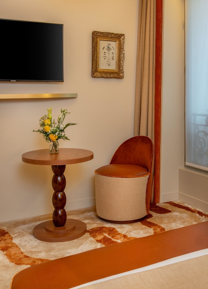 Habitación Clásica del hotel La Bourdonnais. Foto 8