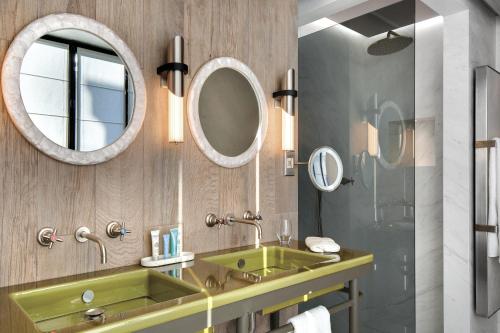 Suite Junior del hotel La Demeure Montaigne. Foto 2