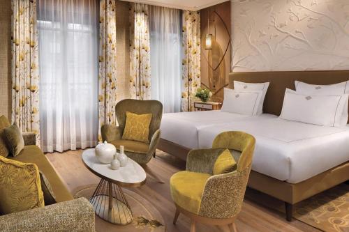 Suite Junior del hotel La Demeure Montaigne. Foto 6