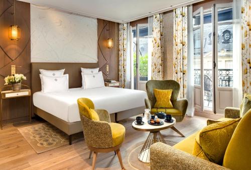 Suite Junior del hotel La Demeure Montaigne. Foto 9