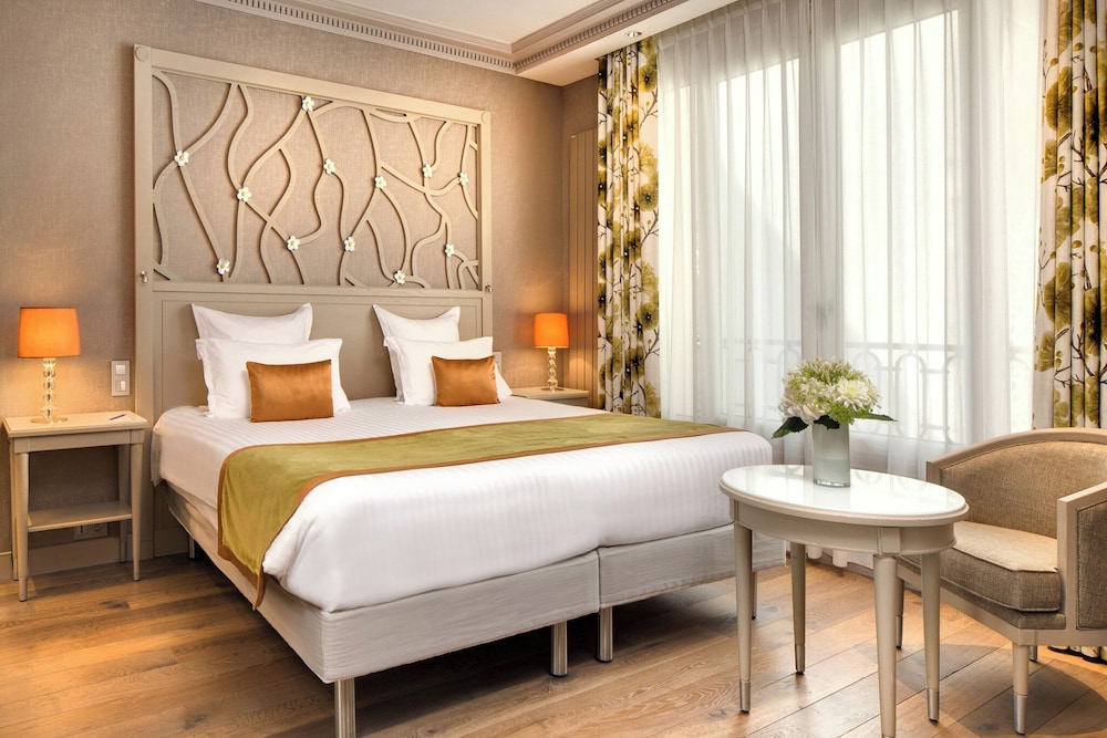 Habitación Clásica del hotel Rochester Champs Elysées