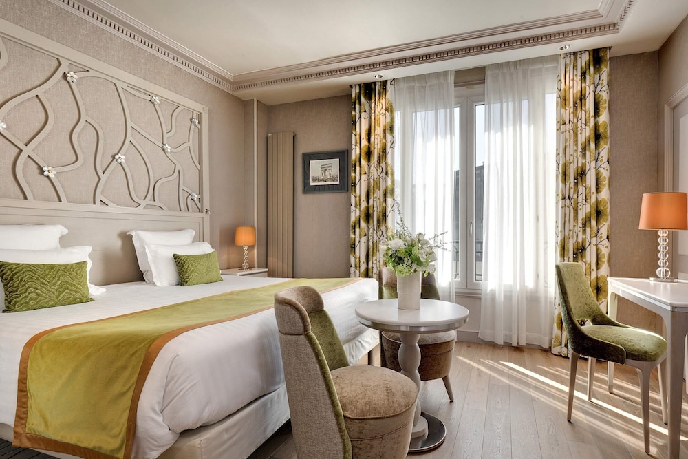 Habitación Clásica del hotel Rochester Champs Elysées. Foto 5
