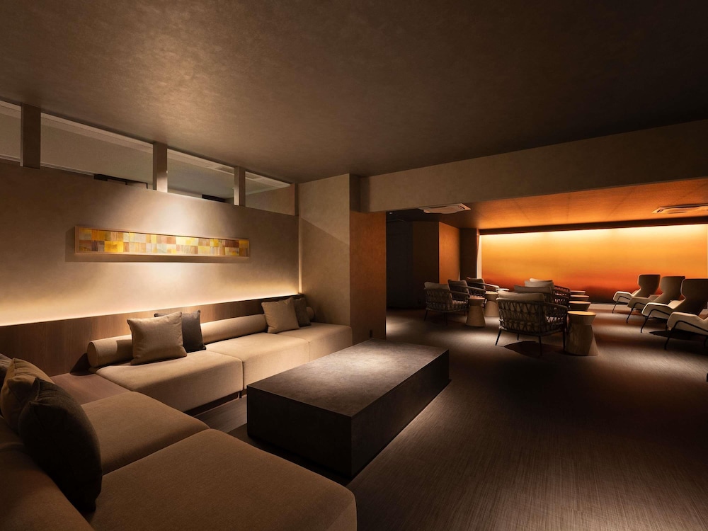 Habitación Superior con 1 cama doble, lado de la ciudad del hotel Grand Mercure Nara Kashihara. Foto 3