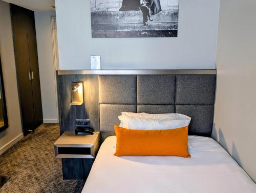 Habitación Individual Clásica del hotel BEST WESTERN EMPIRE ELYSEES. Foto 3