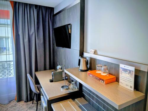 Habitación Individual Clásica del hotel BEST WESTERN EMPIRE ELYSEES. Foto 18