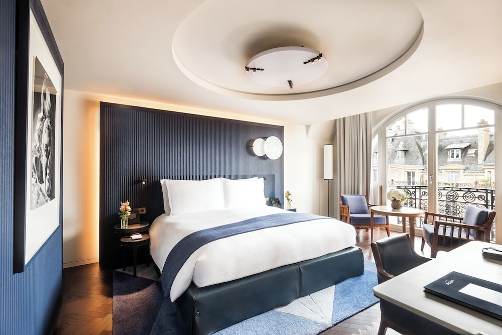 Habitación Deluxe, balcón del hotel Lutetia, Paris