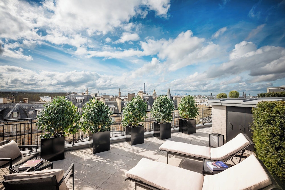 Ático (Rooftop, by Coppola) del hotel Lutetia, Paris. Foto 6