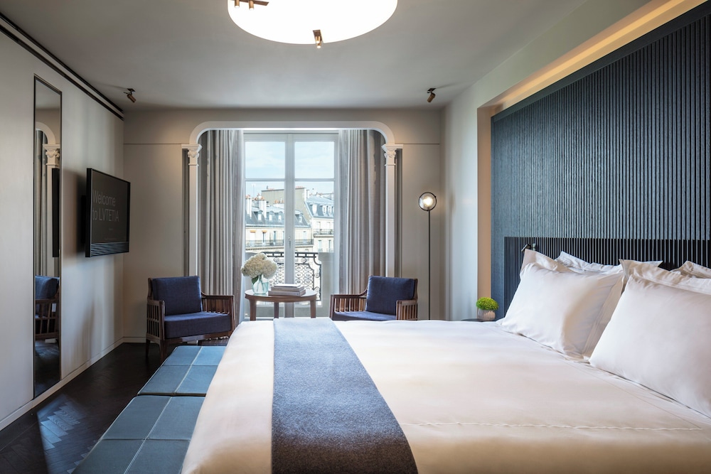 Habitación Deluxe, balcón (Eiffel View) del hotel Lutetia, Paris. Foto 1