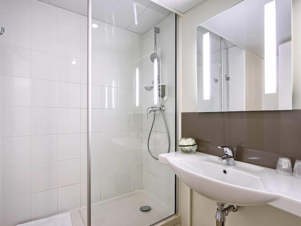 Habitación estándar doble, 1 cama doble del hotel Ibis Styles Paris Roissy CDG