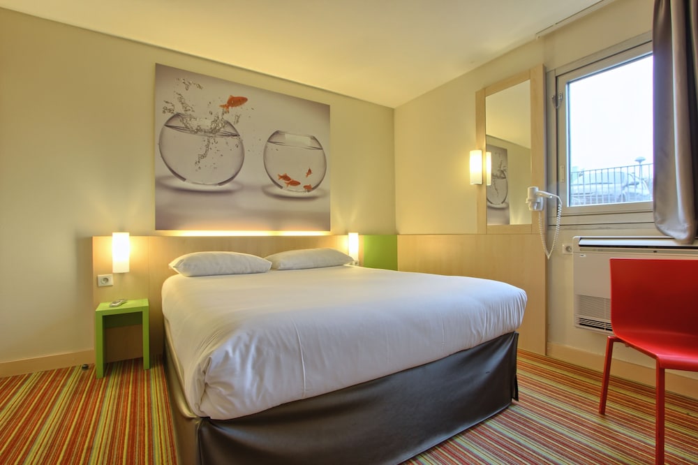 Habitación estándar doble, 1 cama doble del hotel Ibis Styles Paris Roissy CDG. Foto 3