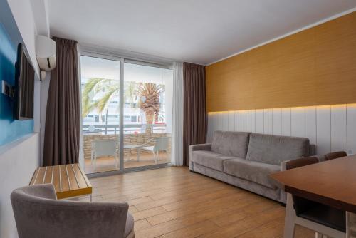 Apartamento de 1 dormitorio del hotel Akeah Broncemar. Foto 7