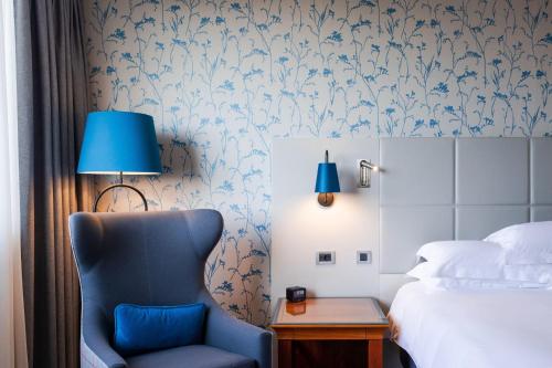 Habitación Executive con cama extragrande del hotel Hilton Strasbourg