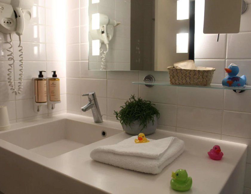 Privilege, Apartamento, 1 cama doble con sofá cama del hotel Mercure Toulouse Centre Saint-georges. Foto 3