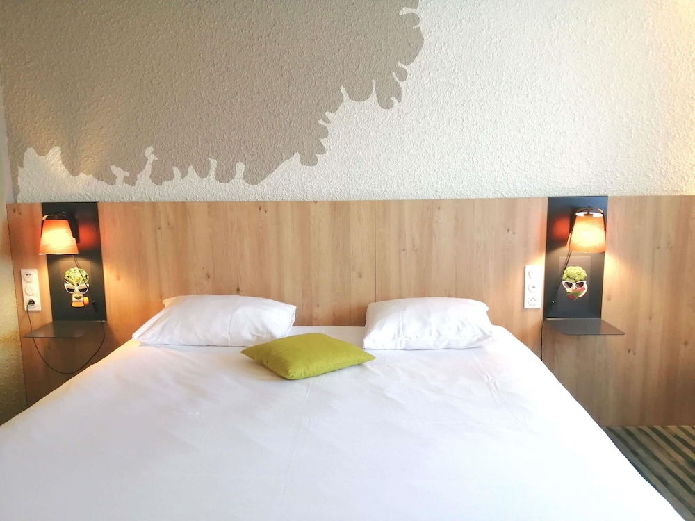 Habitación Estándar con 1 cama doble del hotel Ibis Styles Tours Sud. Foto 2