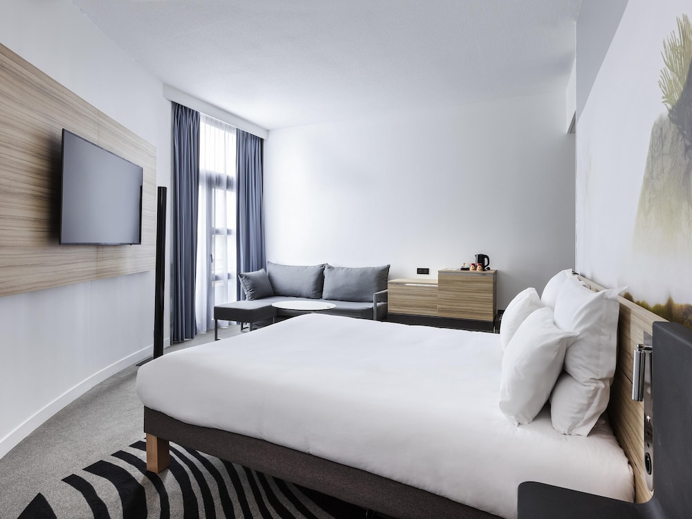 Habitación Clásica con 1 cama doble y 1 sofá - cama individual del hotel Novotel Tours Centre Gare
