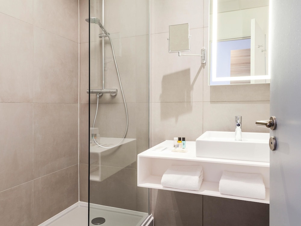 Habitación Ejecutiva del hotel Novotel Tours Centre Gare. Foto 4